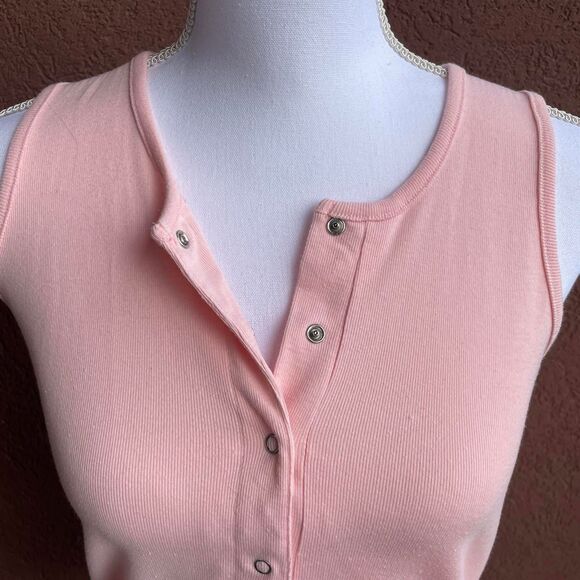 Vintage Baby Pink Slightly Ribbed Henley Tank - Picture 5 of 6